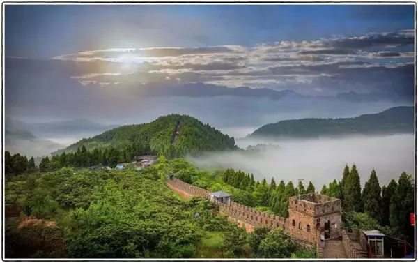 森林防火監(jiān)控衛(wèi)士國慶期間你干了些什么？讓林木蔥蘢 風(fēng)景美如畫